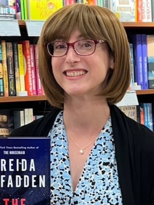 Pourquoi Freida McFadden révèle enfin sa vraie identité