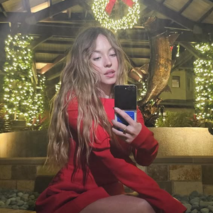 Sydney Sweeney est une adepte des selfies