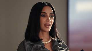La télé et Netflix tremblent déjà : Kim Kardashian change notre façon de nous divertir avec ses shows verticaux