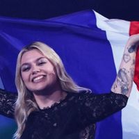 Louane reprend ce tube de l'Eurovision en duo !